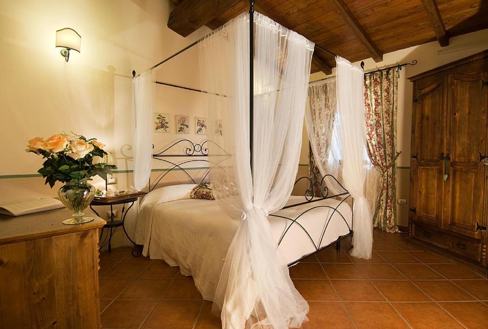 Agriturismo Poggio Di Maremma Пеша-Романа Экстерьер фото