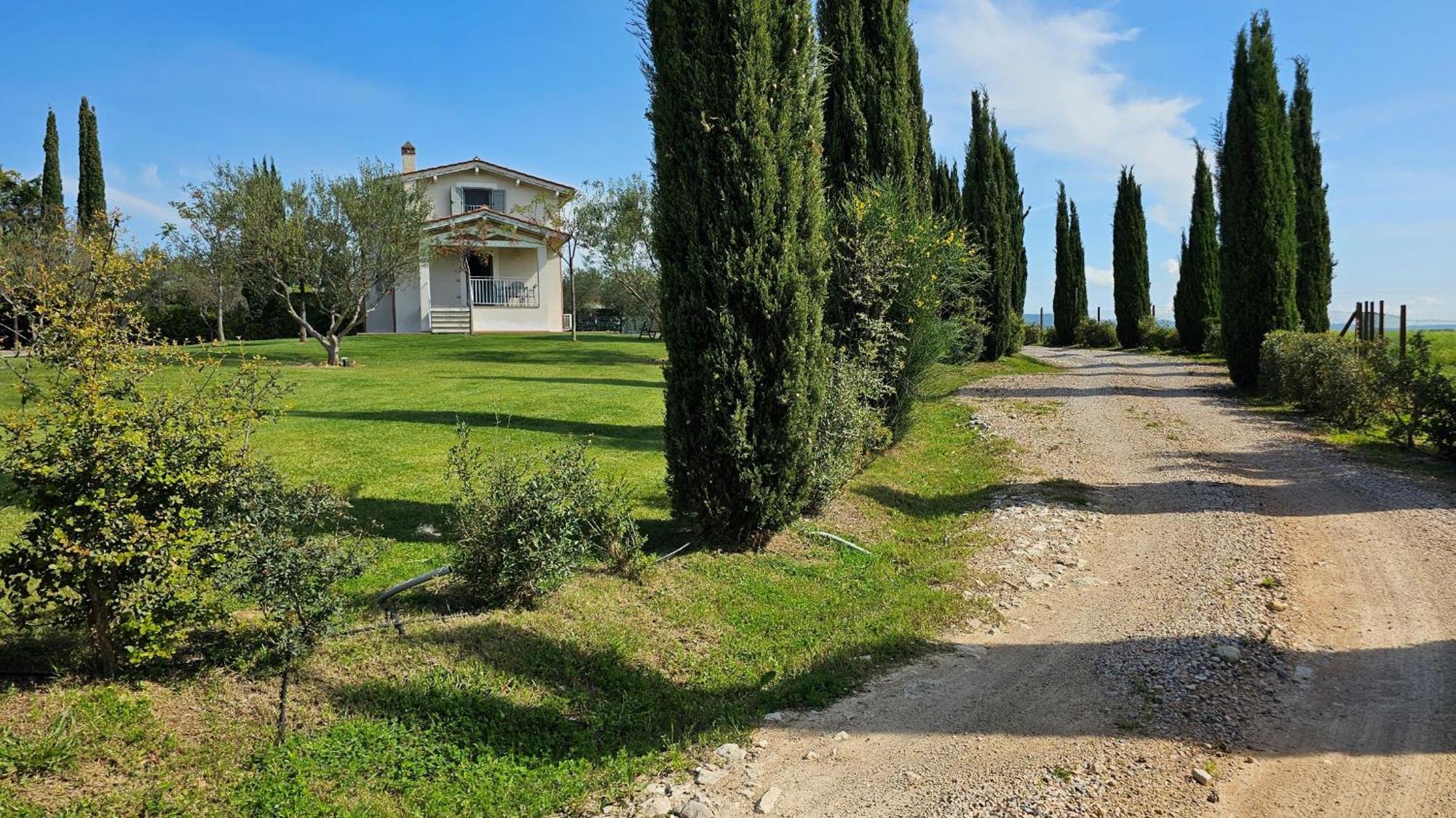 Agriturismo Poggio Di Maremma Пеша-Романа Экстерьер фото