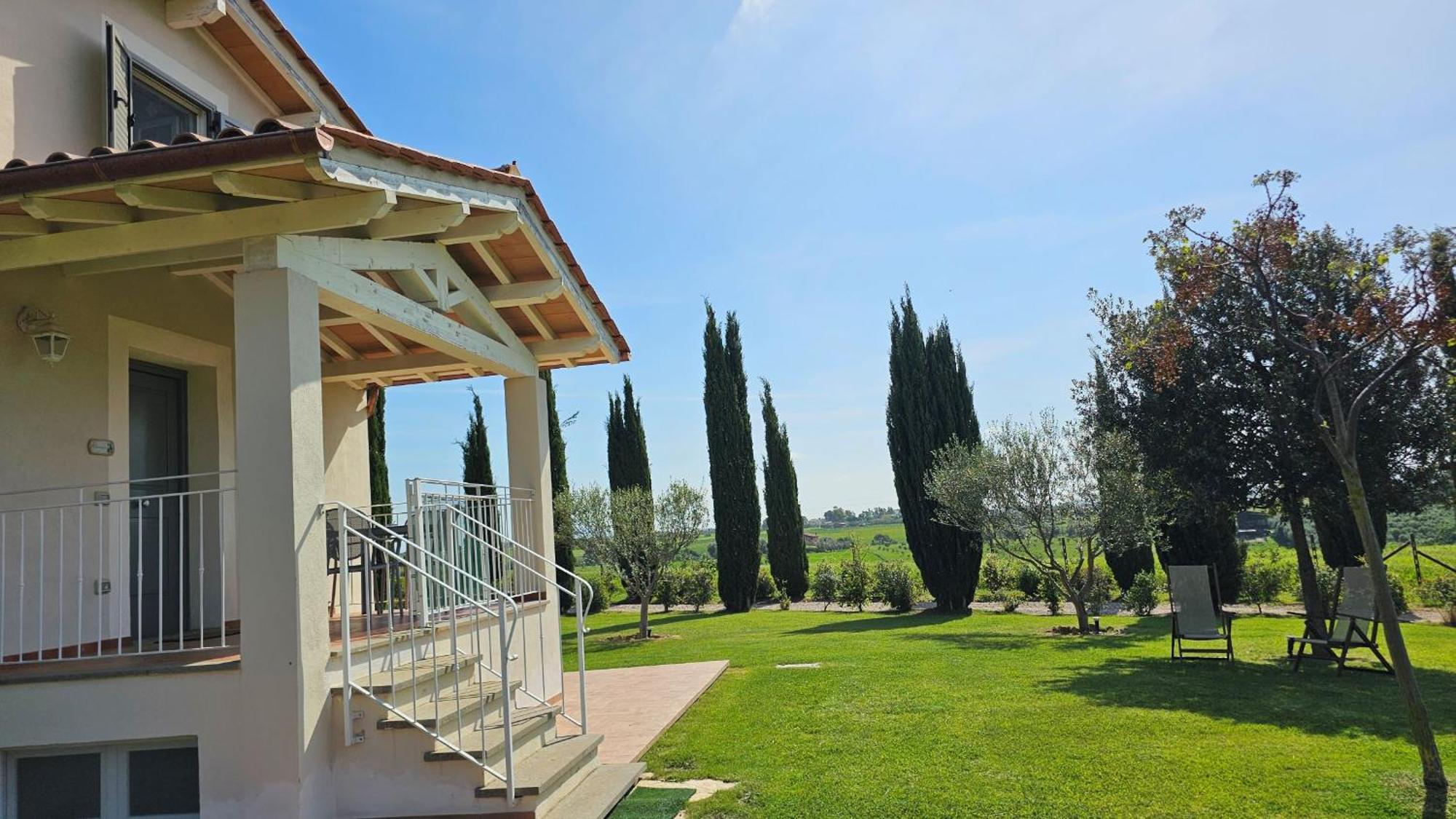 Agriturismo Poggio Di Maremma Пеша-Романа Экстерьер фото